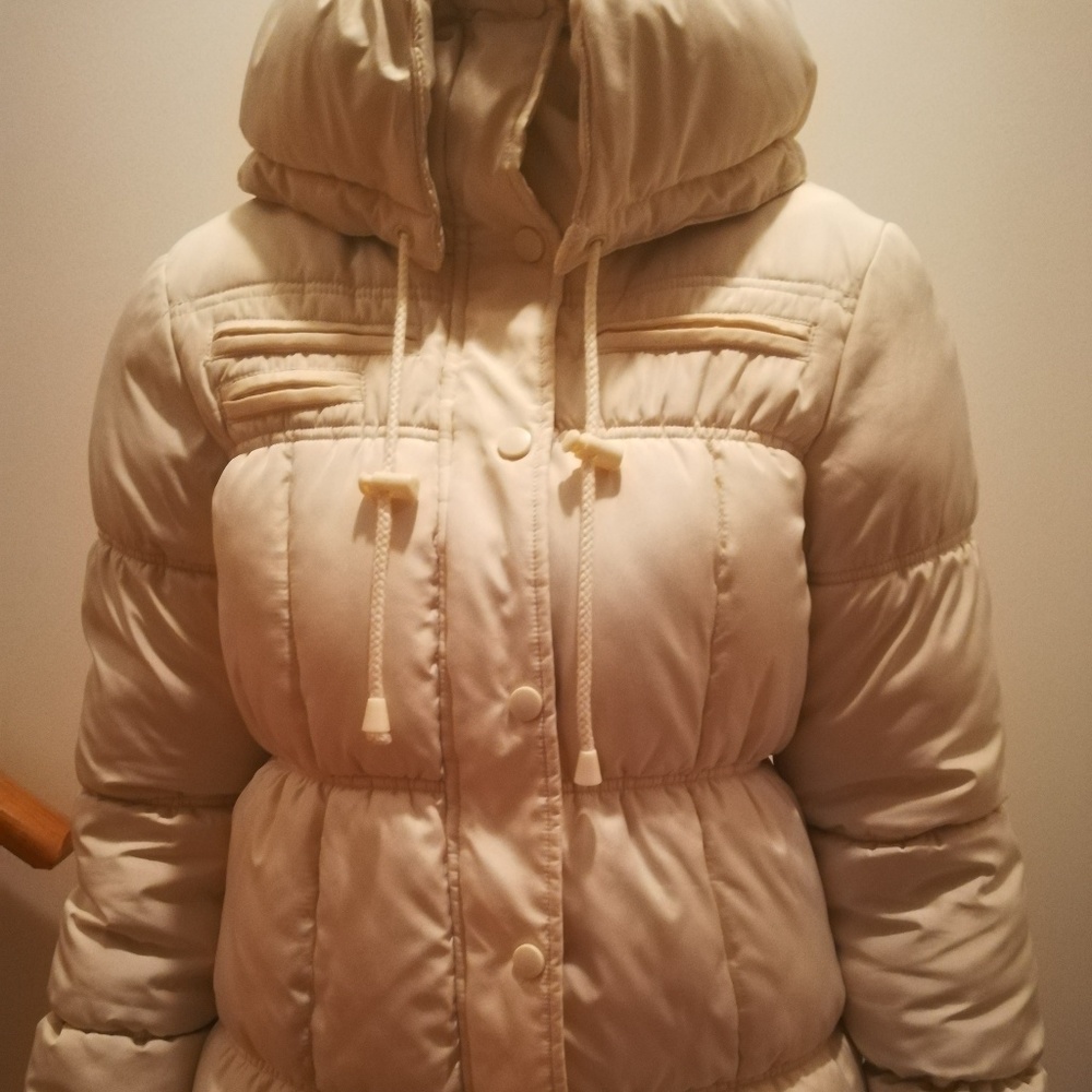 Woman's Winter Coat.  Size M
